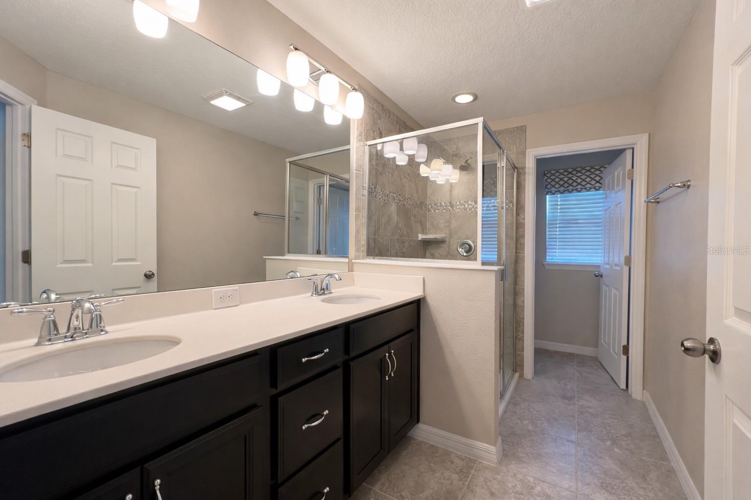 Image 21 of 26 For 3749 Brighton Park Circle