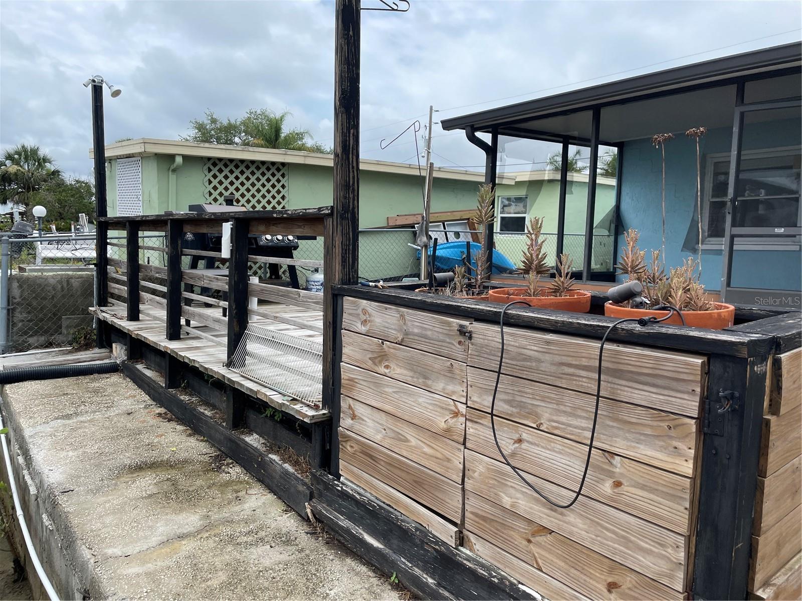 Image 37 of 59 For 13612 Frances Avenue