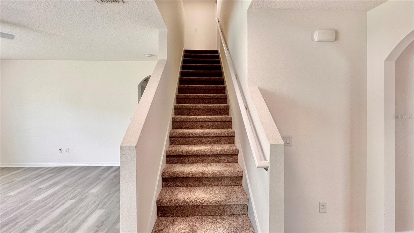 Image 7 of 28 For 16745 Citrus Parkway