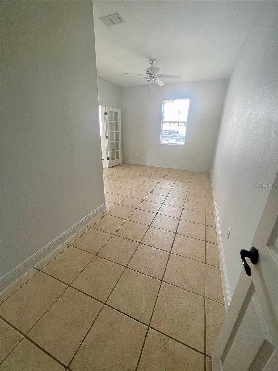 Image 11 of 33 For 14257 Lagoon Cove Lane