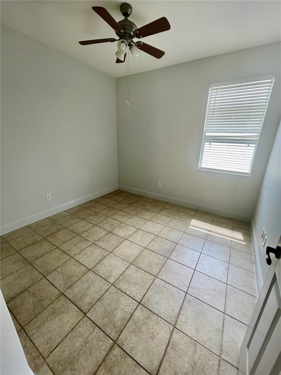 Image 21 of 33 For 14257 Lagoon Cove Lane