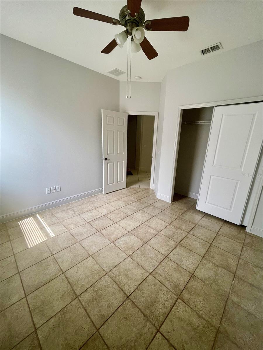 Image 23 of 33 For 14257 Lagoon Cove Lane