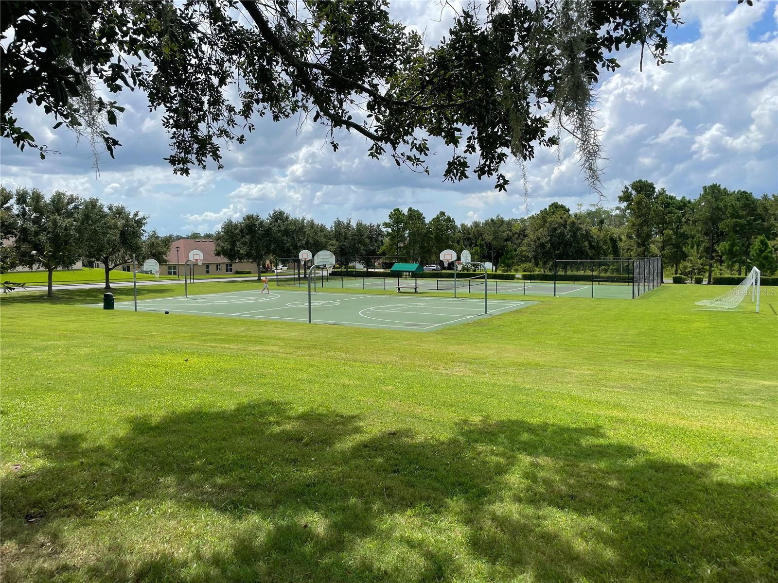 Image 29 of 33 For 14257 Lagoon Cove Lane