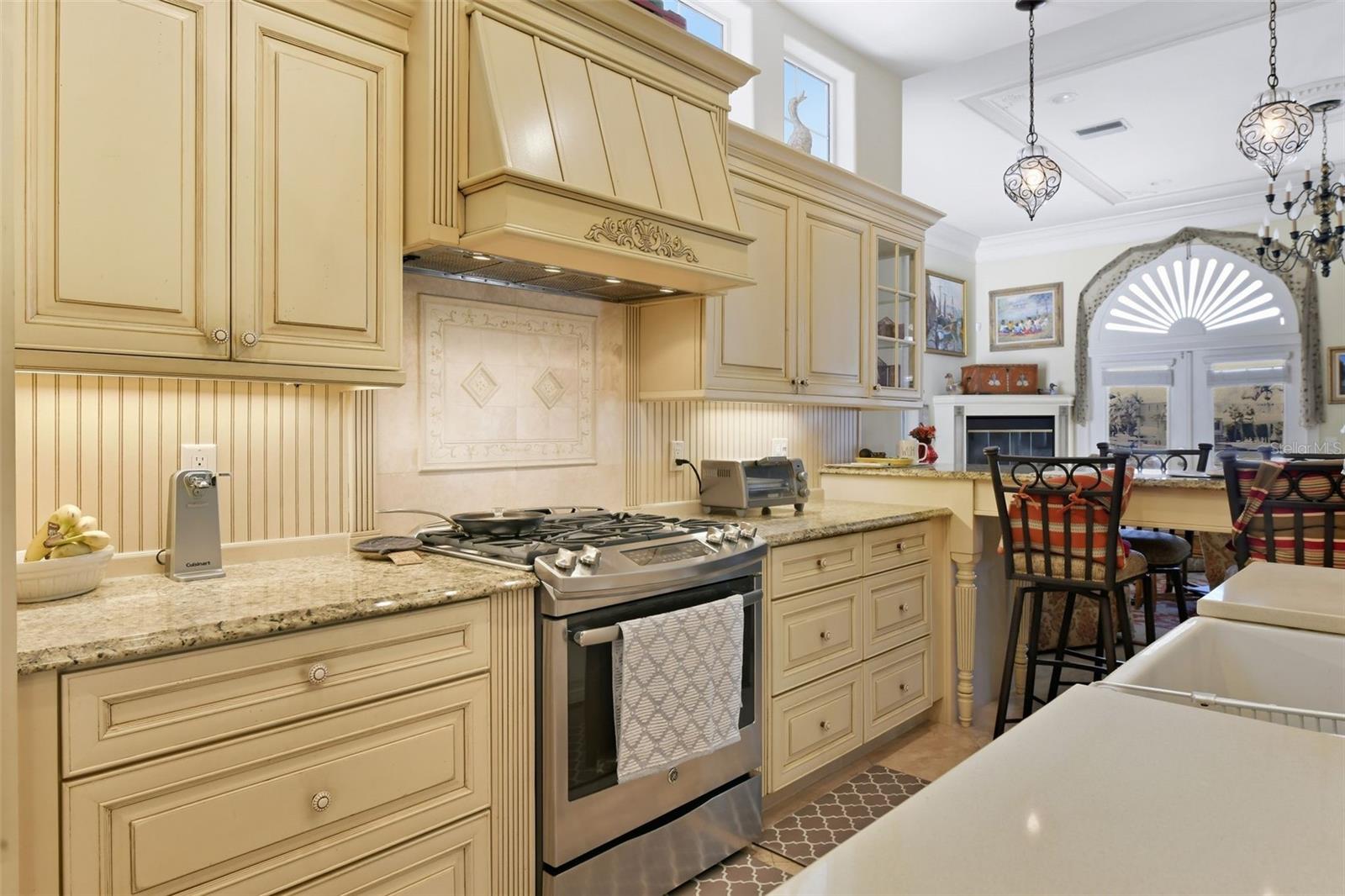 Image 19 of 51 For 1444 Harbor Drive