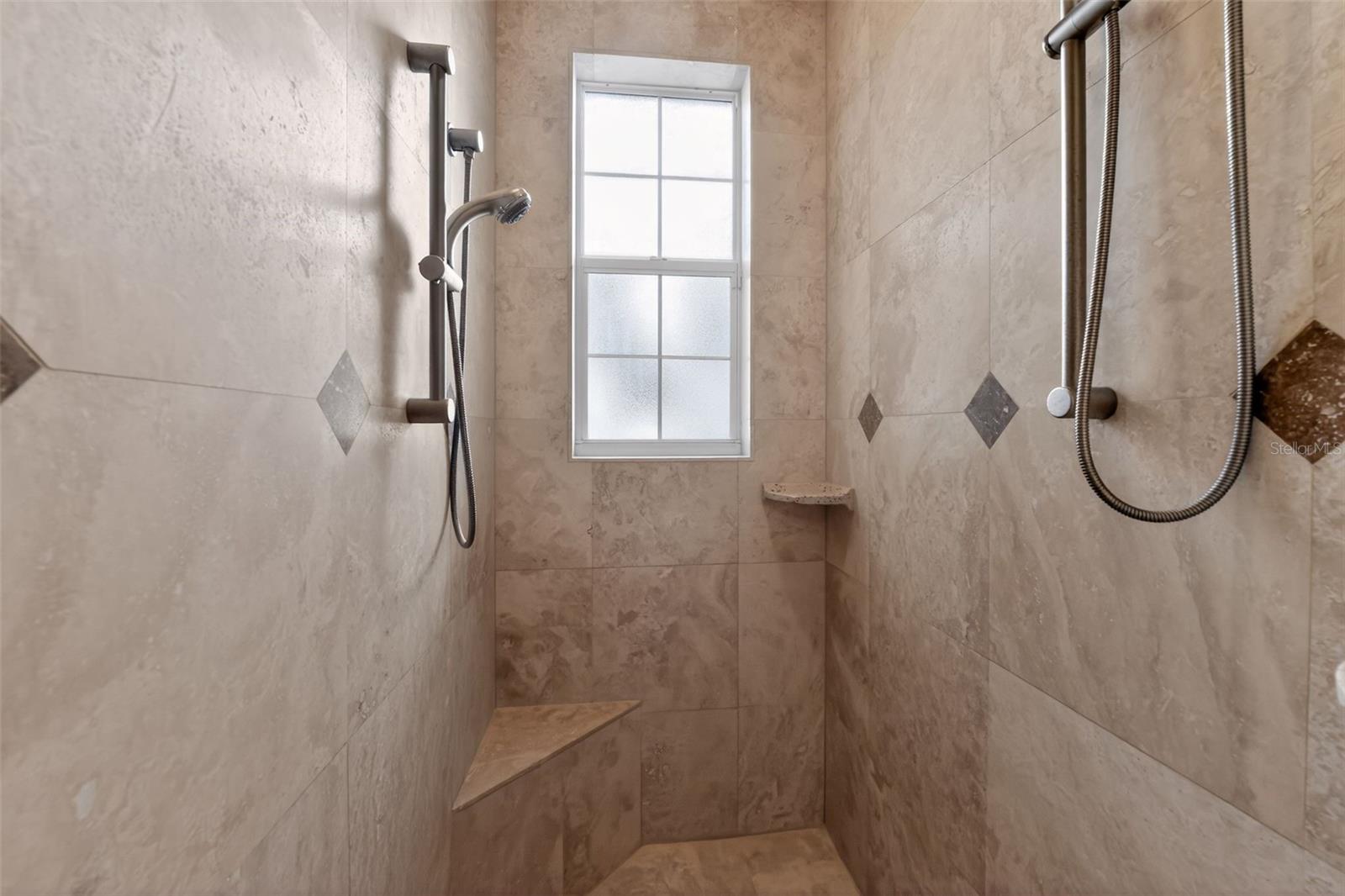 Image 33 of 51 For 1444 Harbor Drive