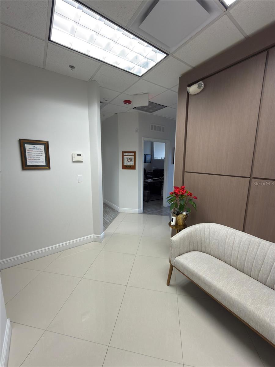 Image 6 of 11 For 6735 Conroy Road 420