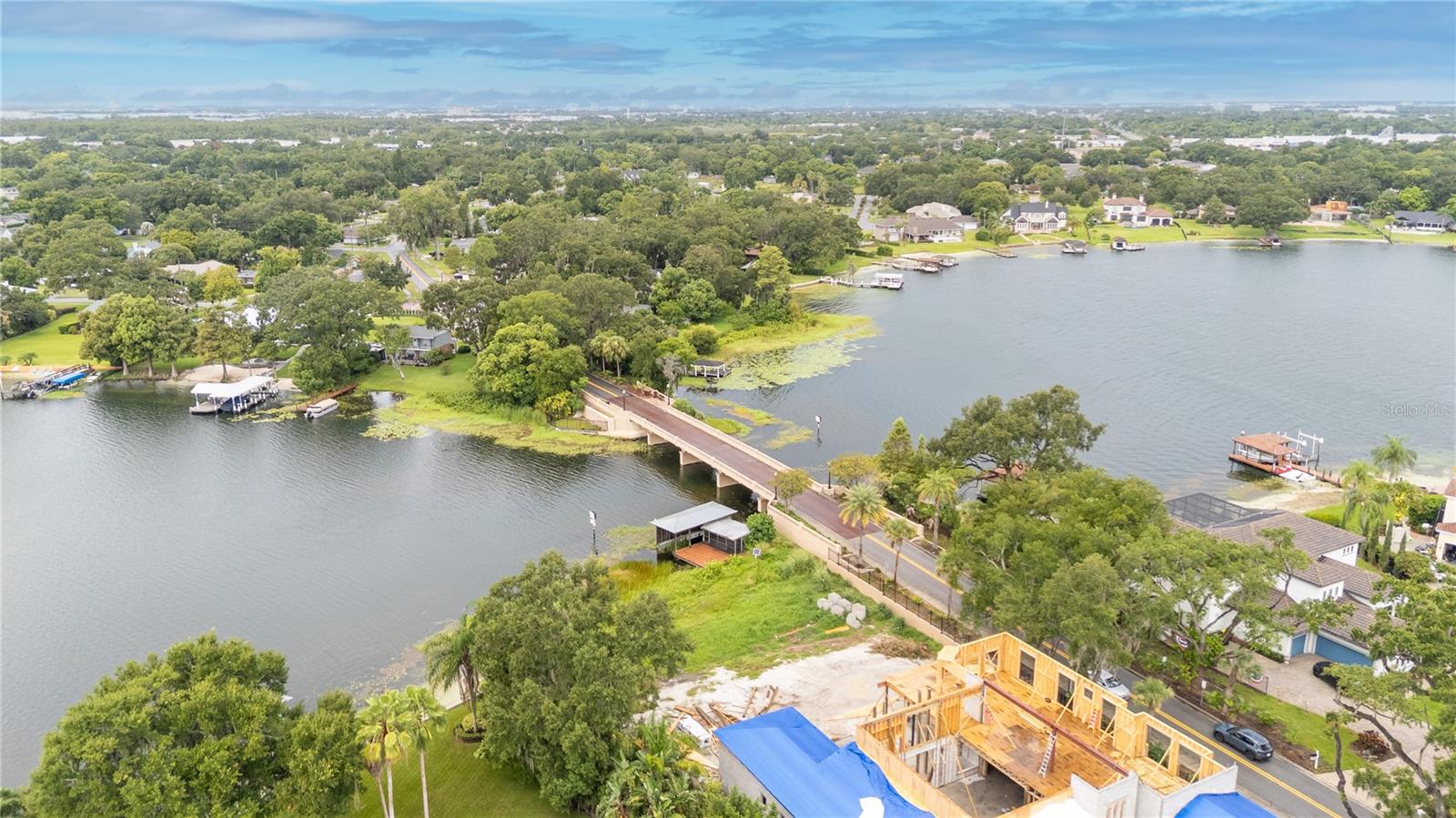 Image 11 of 29 For 2121 Nela Avenue