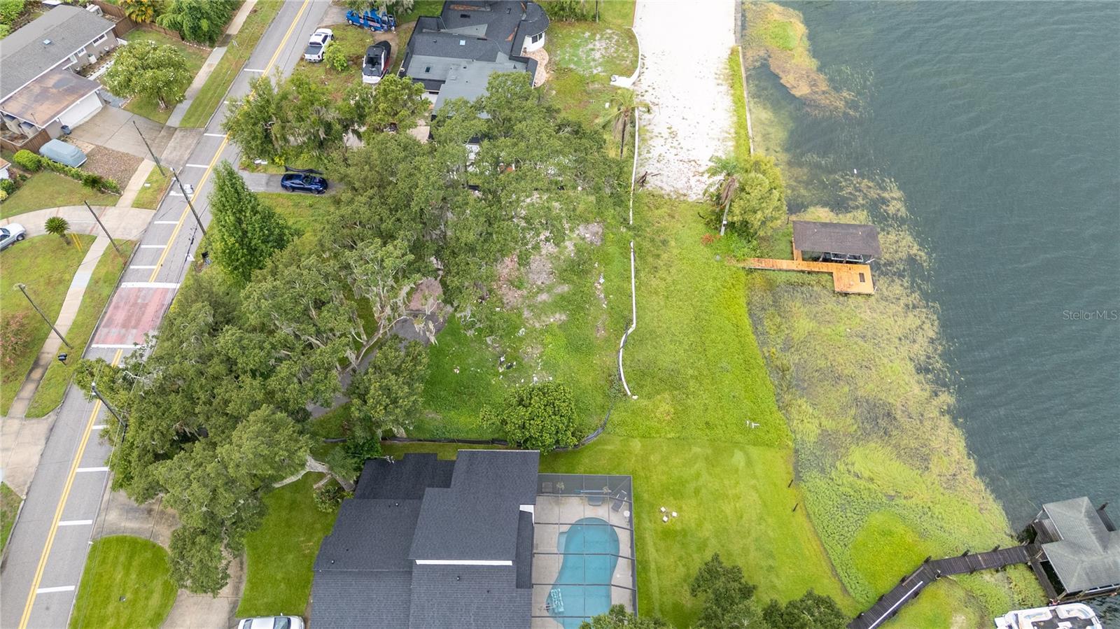 Image 14 of 29 For 2121 Nela Avenue