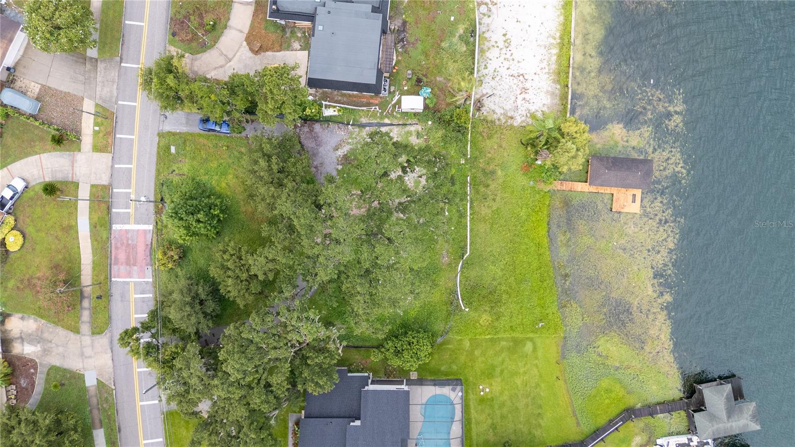 Image 16 of 29 For 2121 Nela Avenue