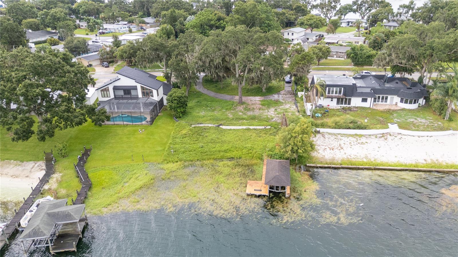 Image 20 of 29 For 2121 Nela Avenue