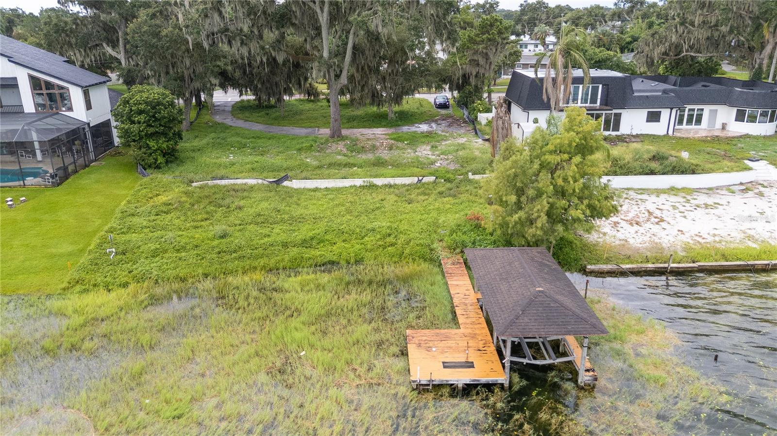 Image 3 of 29 For 2121 Nela Avenue