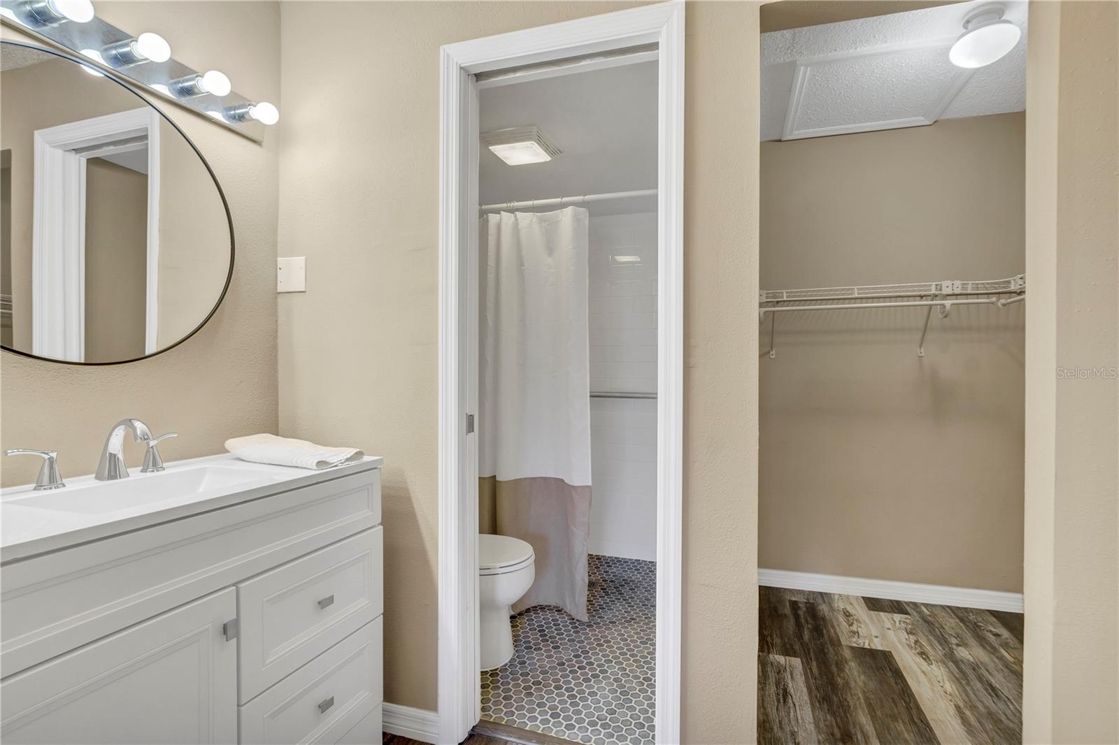 Image 12 of 19 For 345 24th Street Nw 16