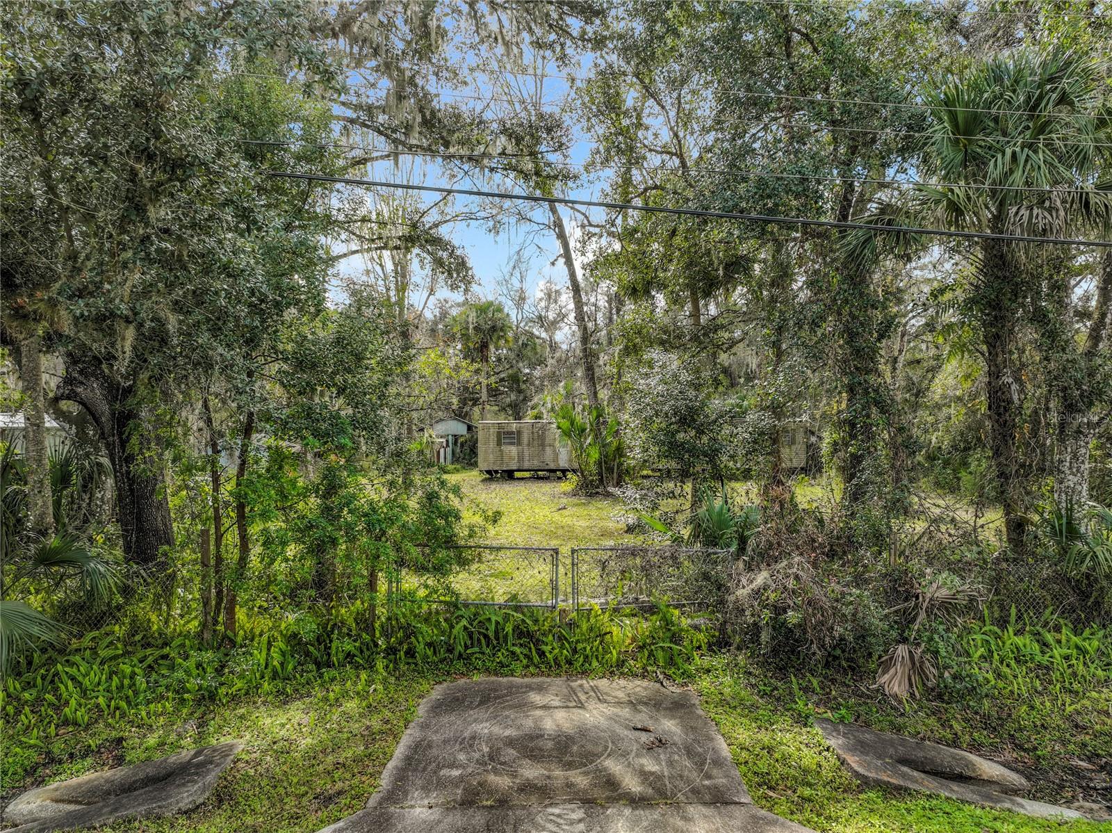 Image 4 of 19 For 24716 Comet Street