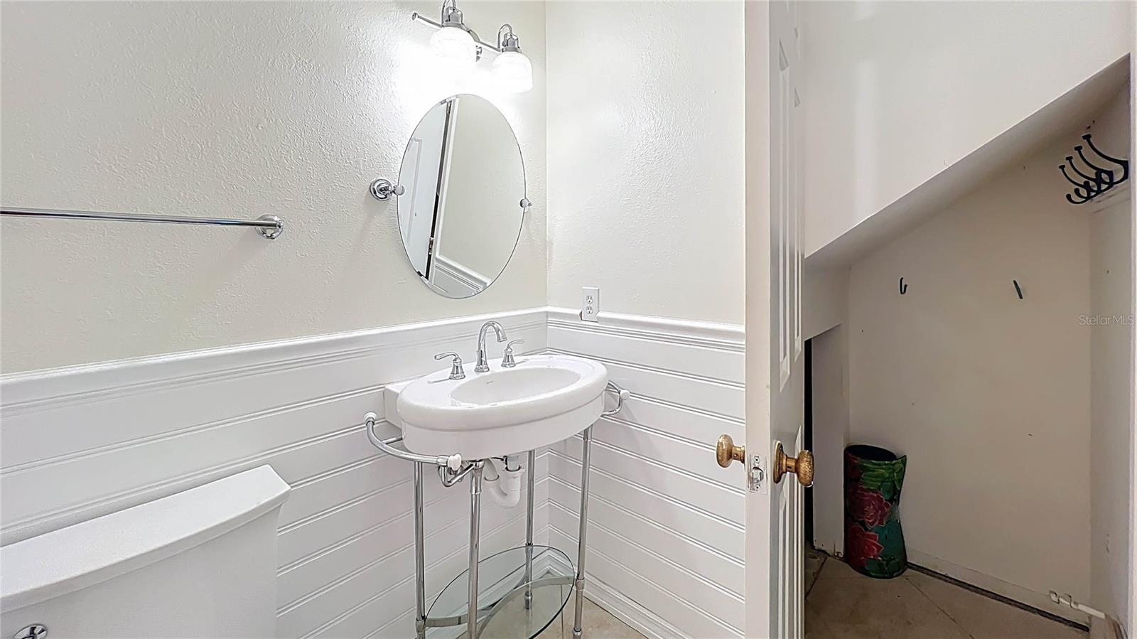 Image 16 of 55 For 630 Killarney Bay Court 3