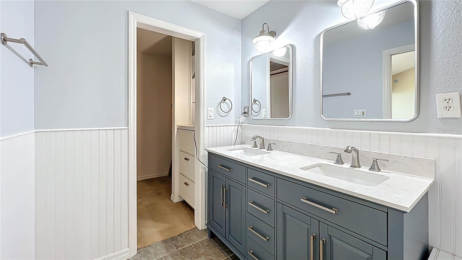 Image 37 of 55 For 630 Killarney Bay Court 3