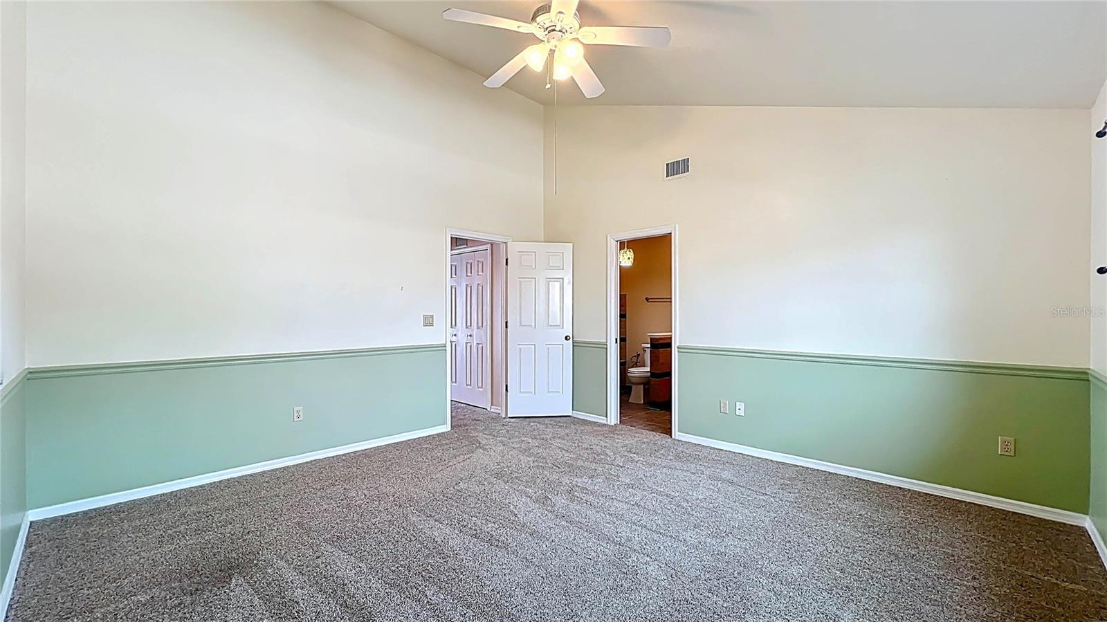 Image 40 of 55 For 630 Killarney Bay Court 3