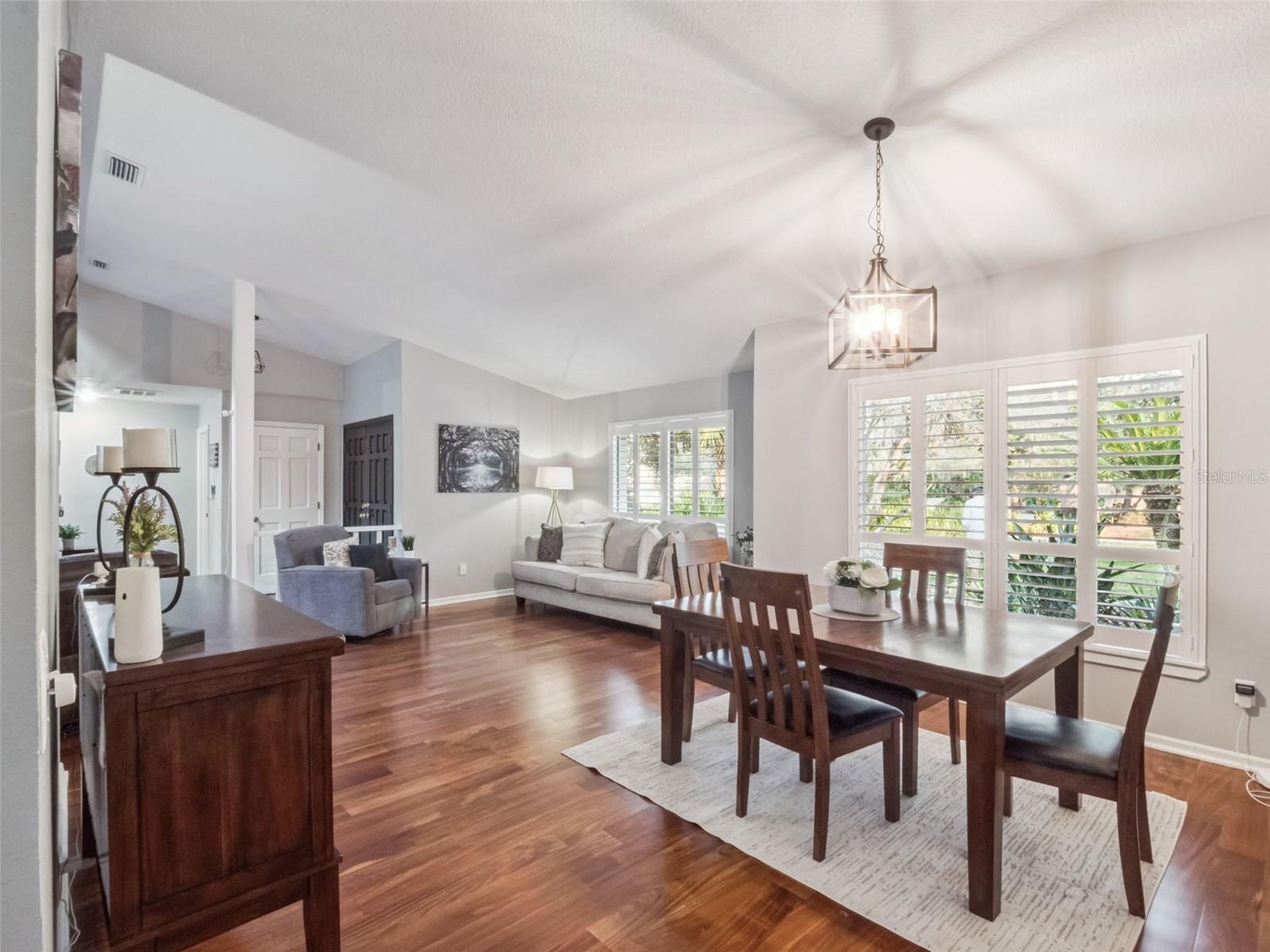 Image 9 of 39 For 394 Woodstead Circle