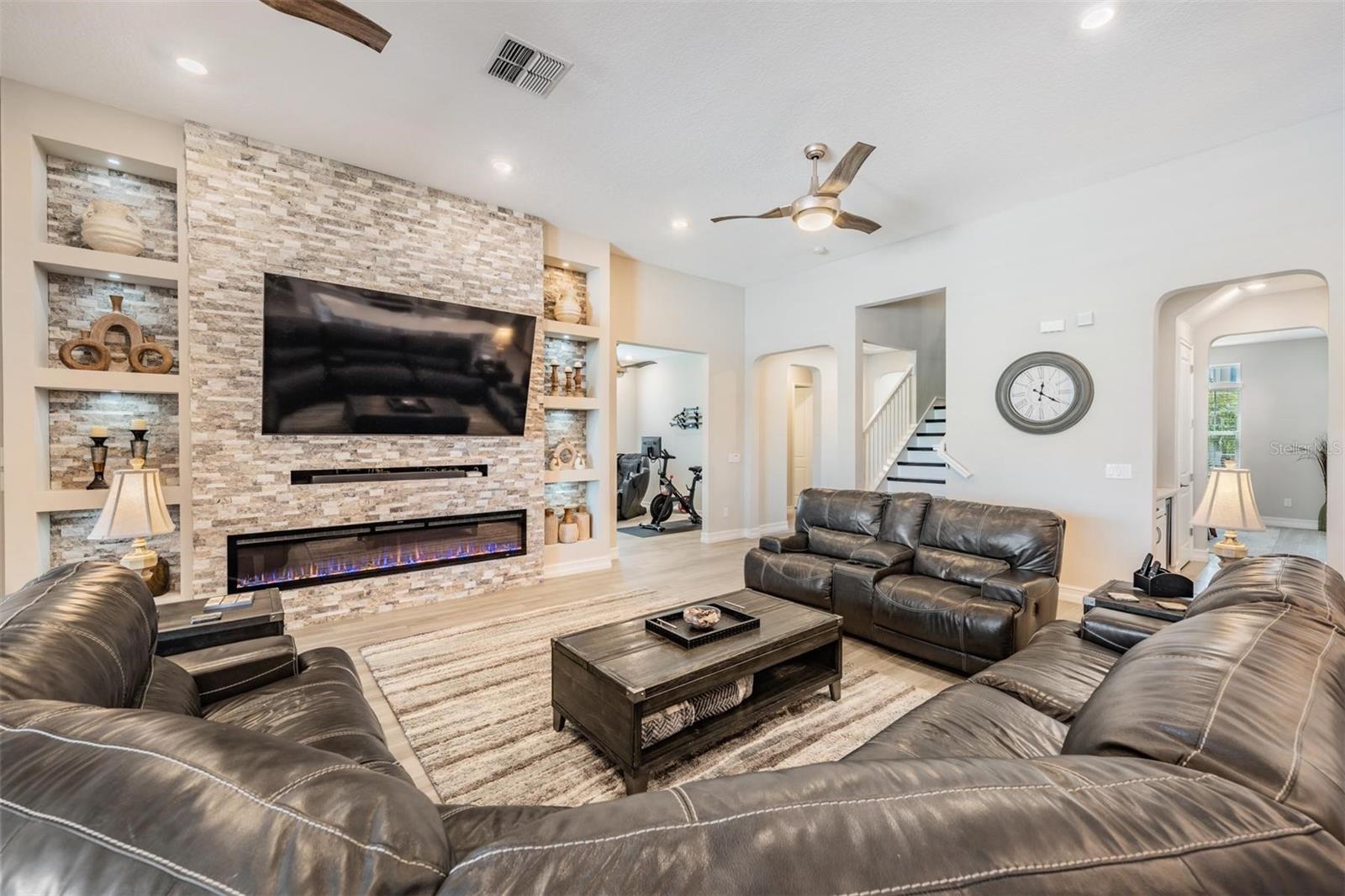 Image 17 of 62 For 29043 Picana Lane