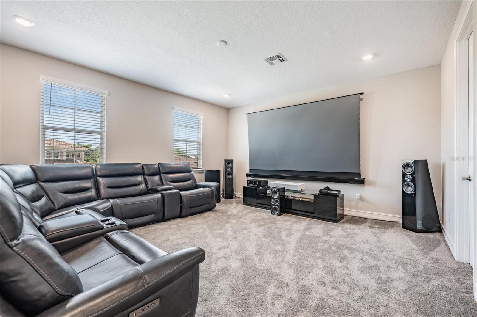 Image 38 of 62 For 29043 Picana Lane