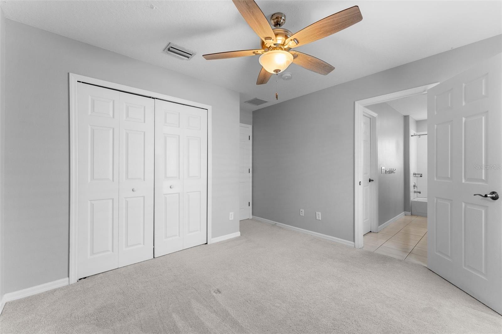 Image 18 of 32 For 14835 Old Thicket Trace