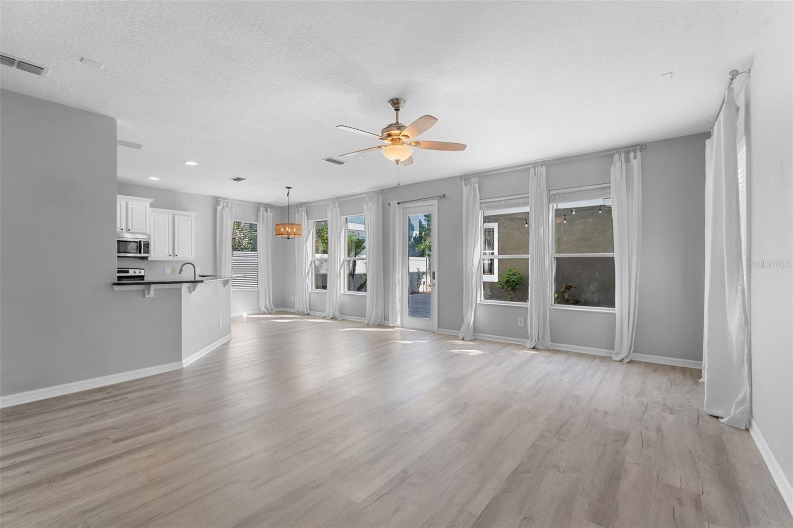 Image 3 of 32 For 14835 Old Thicket Trace