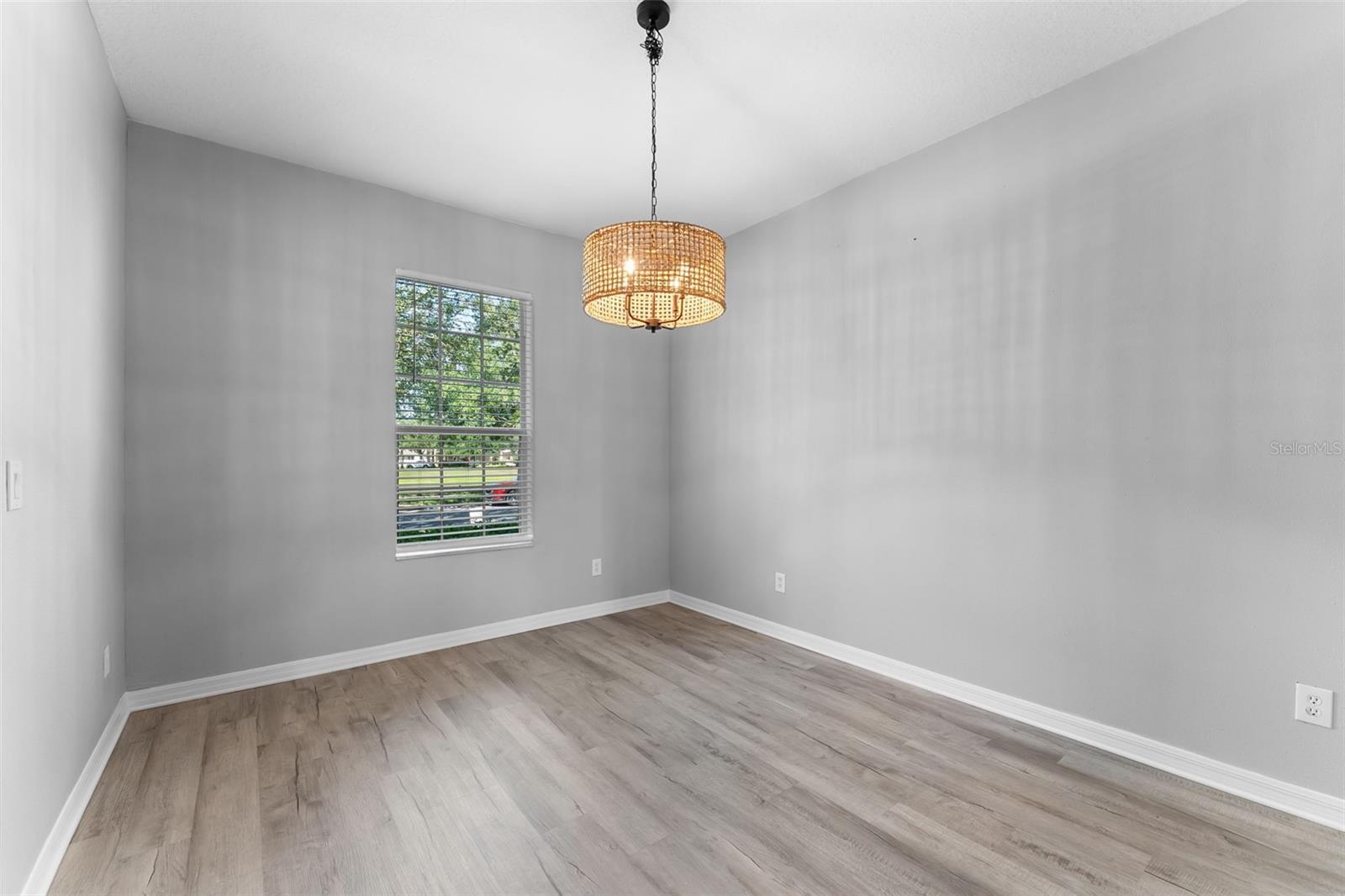 Image 6 of 32 For 14835 Old Thicket Trace