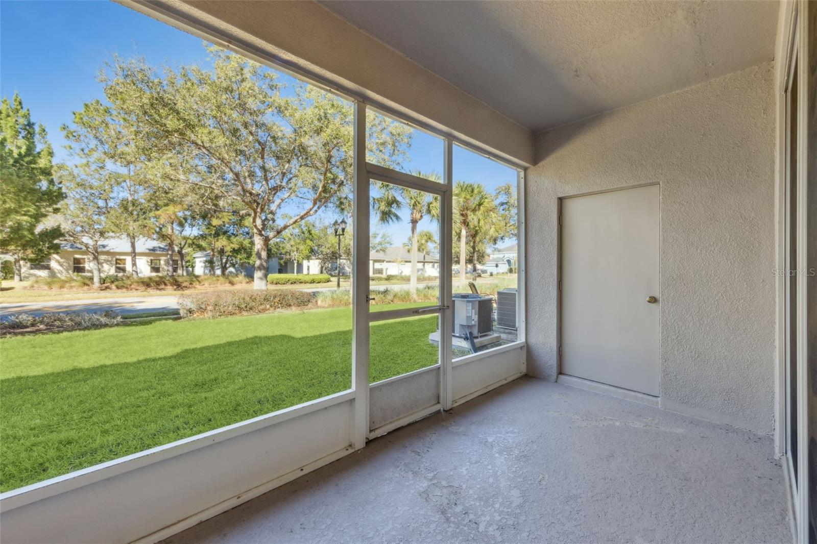 Image 18 of 21 For 1336 Falling Star Lane