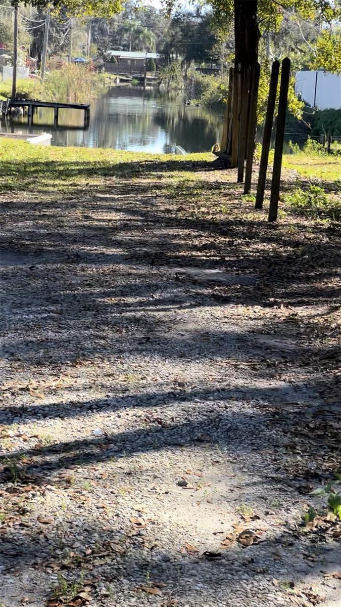 Image 4 of 4 For 337 Waterview Drive