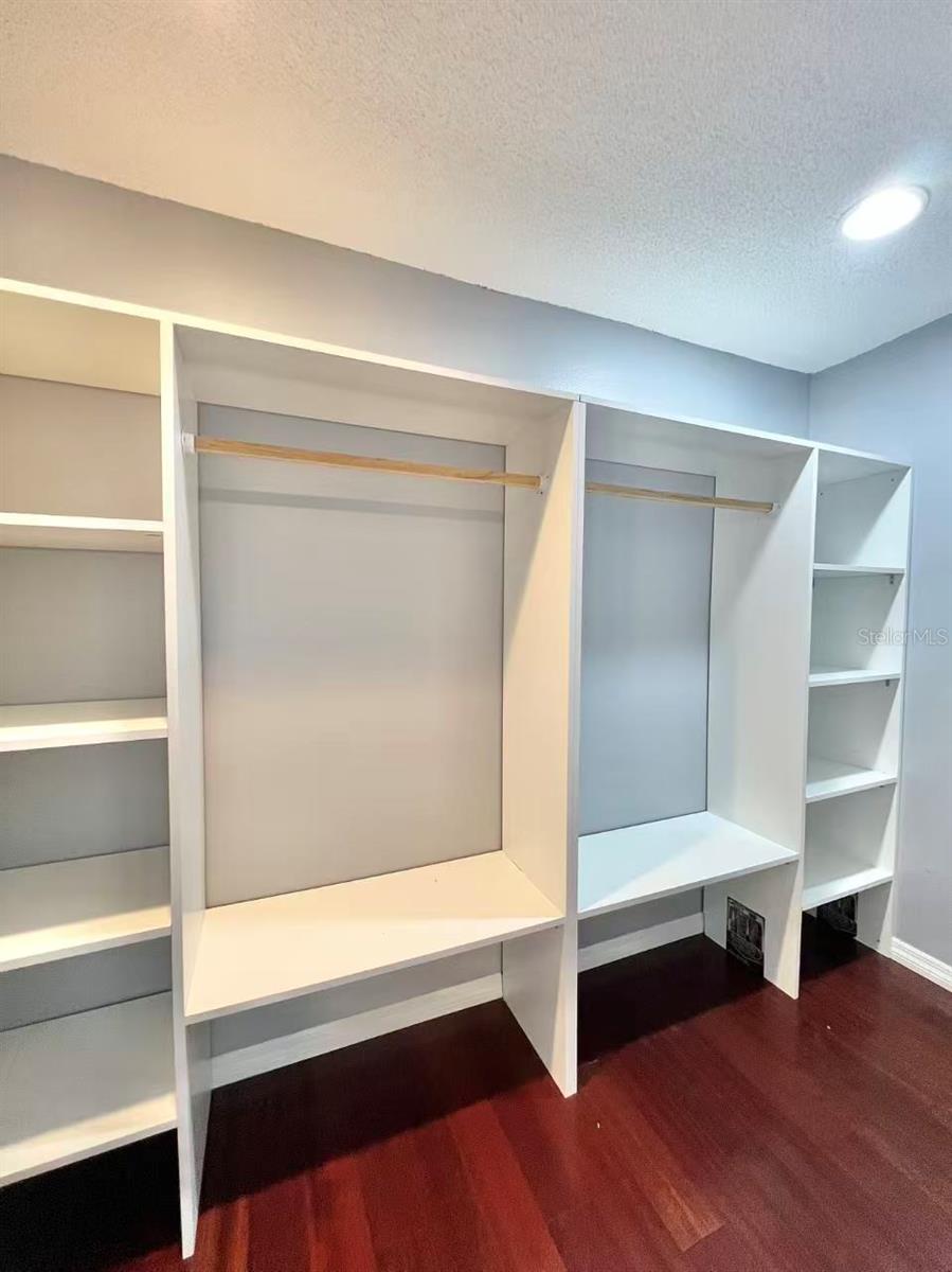 Image 14 of 27 For 8341 Duval Drive