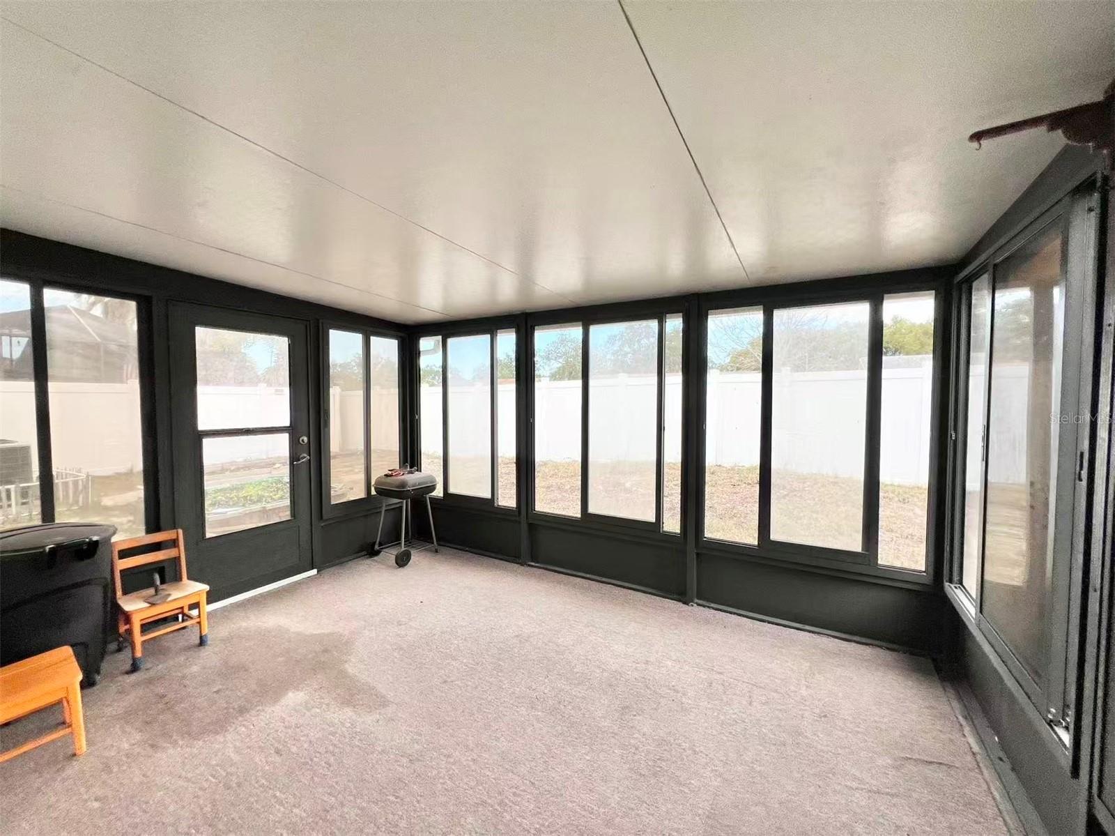 Image 23 of 27 For 8341 Duval Drive