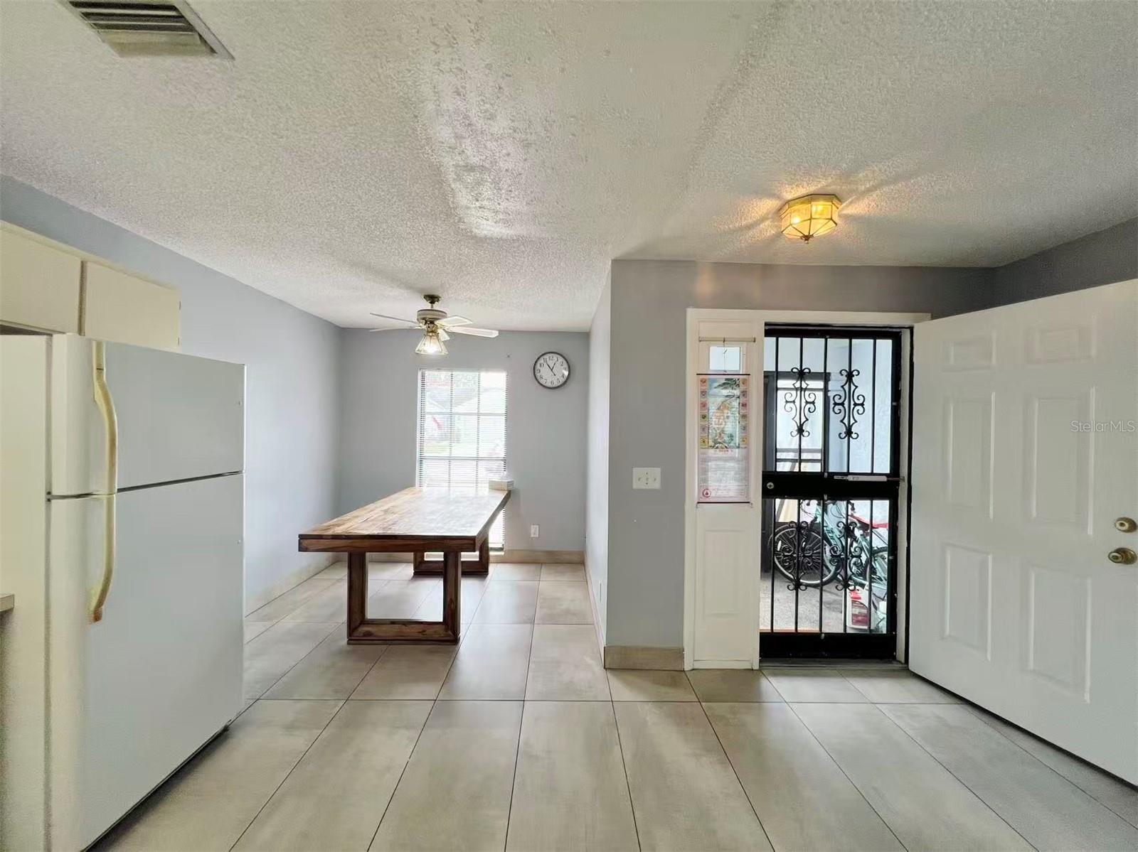 Image 6 of 27 For 8341 Duval Drive