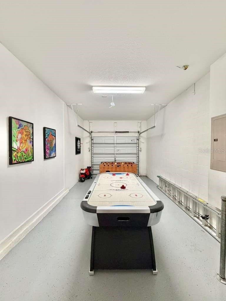 Image 6 of 57 For 8894 Candy Palm Road