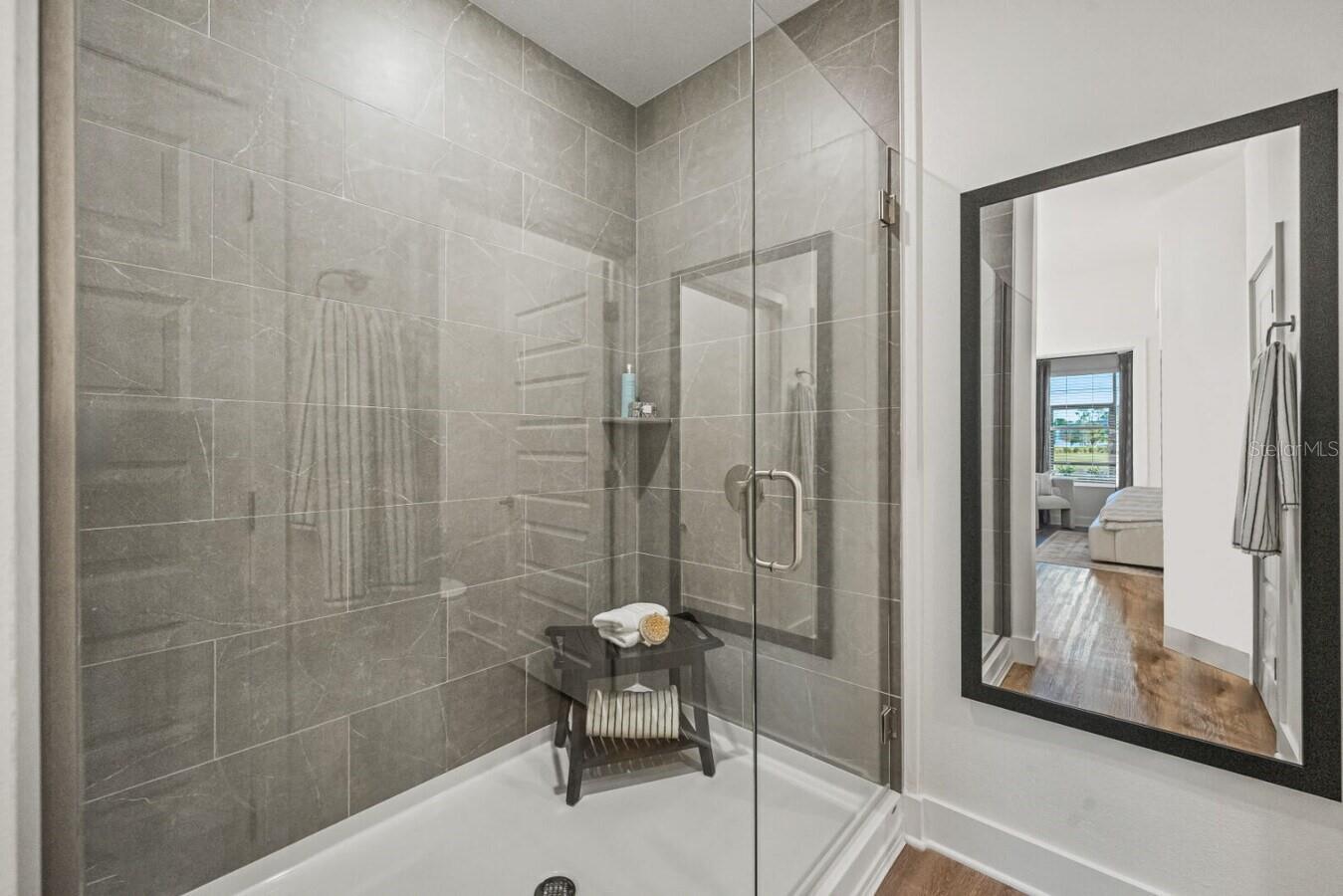 Image 30 of 35 For 6000 Paradiso Grande Boulevard B2