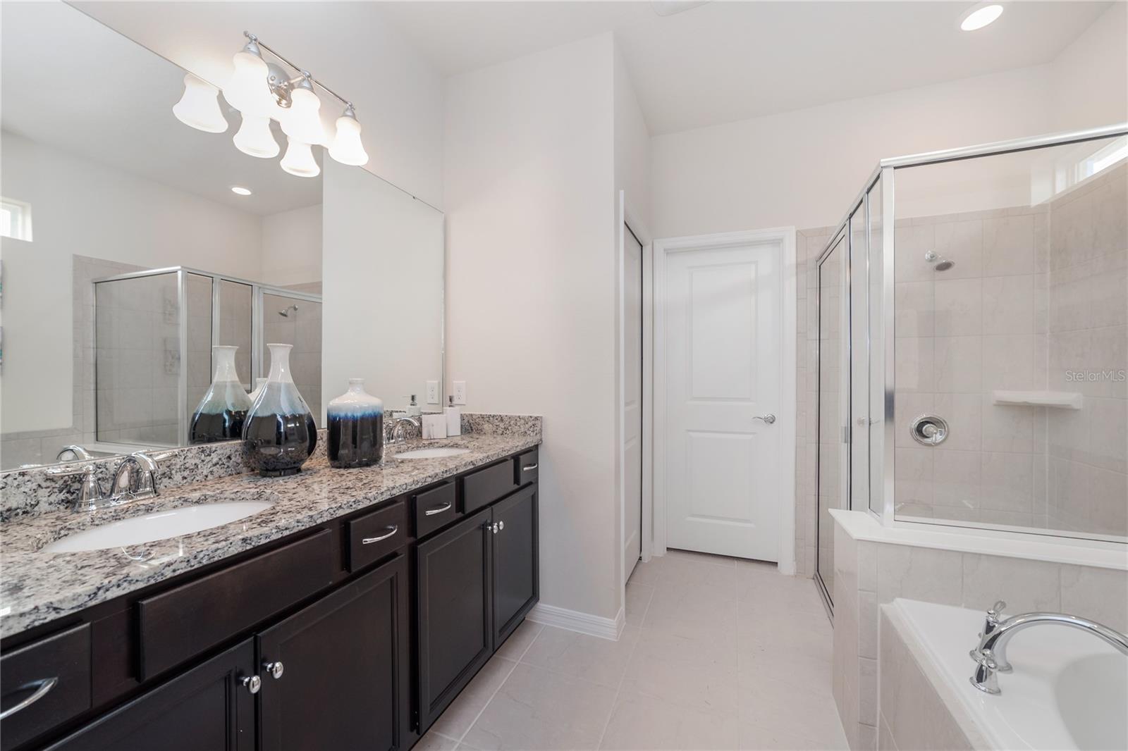 Image 11 of 28 For 1187 Aloha Boulevard