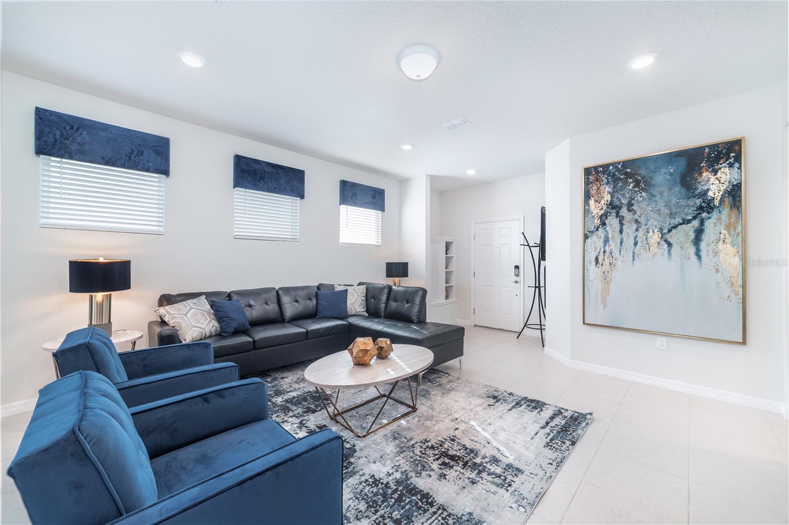 Image 2 of 28 For 1187 Aloha Boulevard