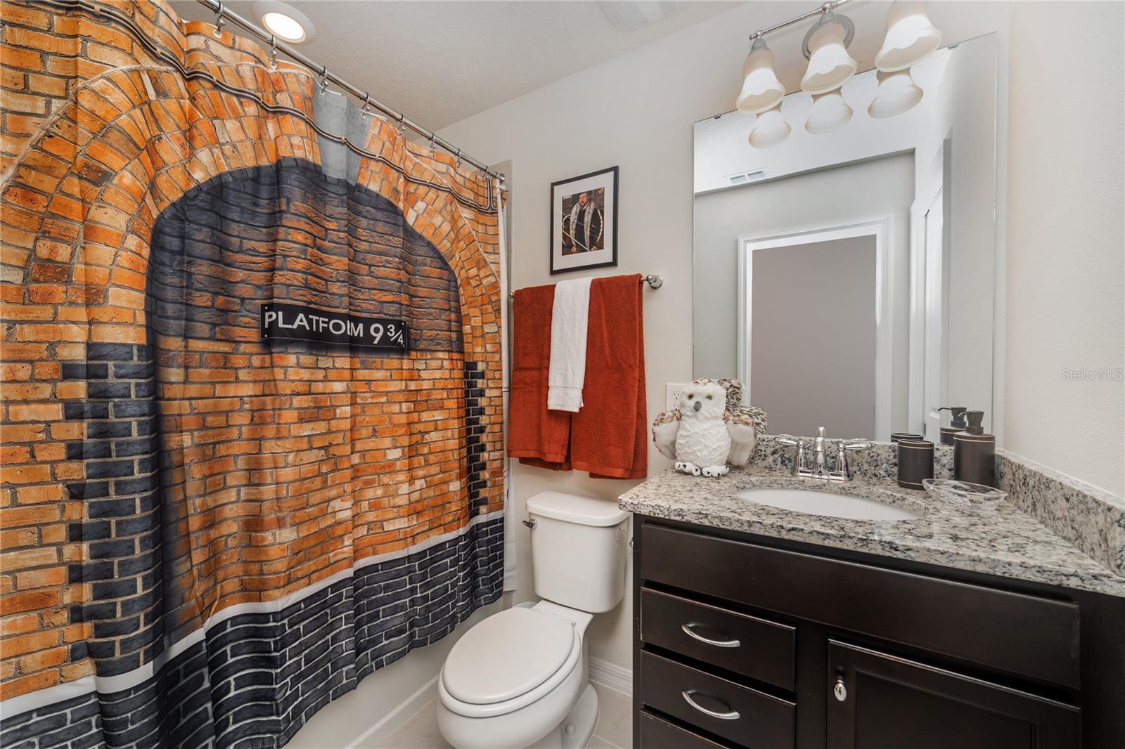 Image 21 of 28 For 1187 Aloha Boulevard