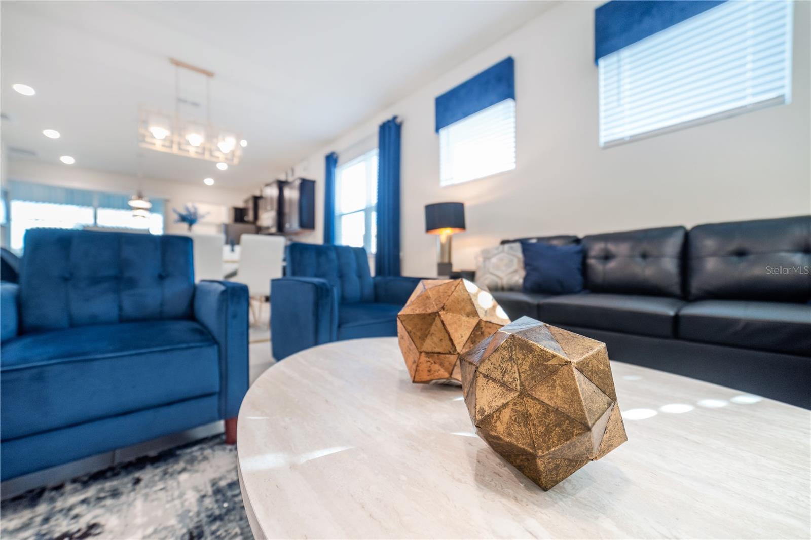 Image 3 of 28 For 1187 Aloha Boulevard