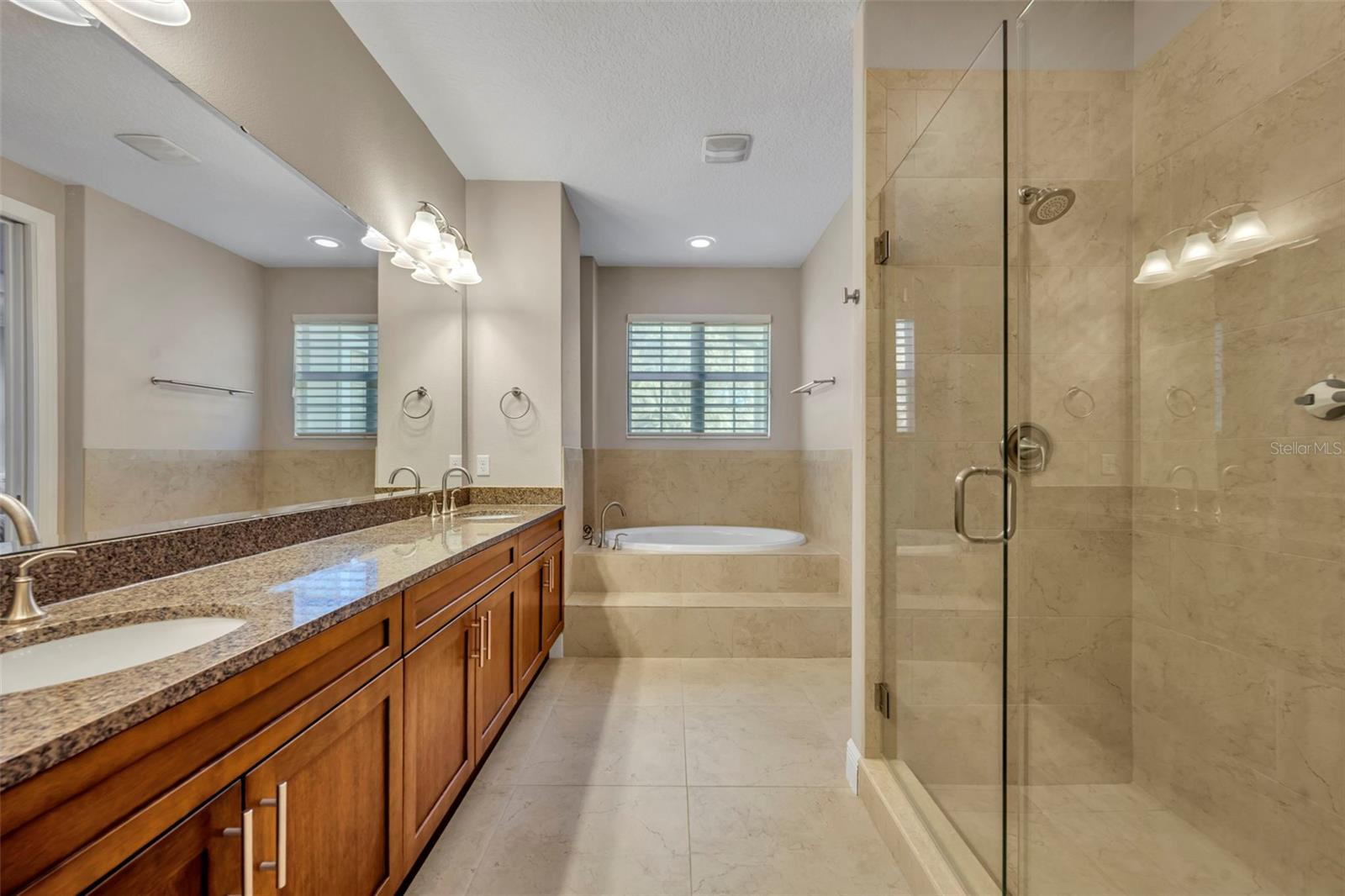 Image 20 of 40 For 1328 Congressional Court