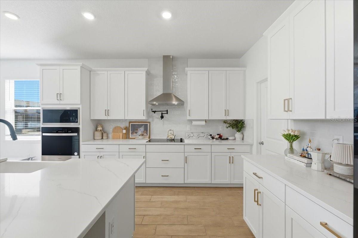 Image 24 of 75 For 2072 Keystone Pass Boulevard