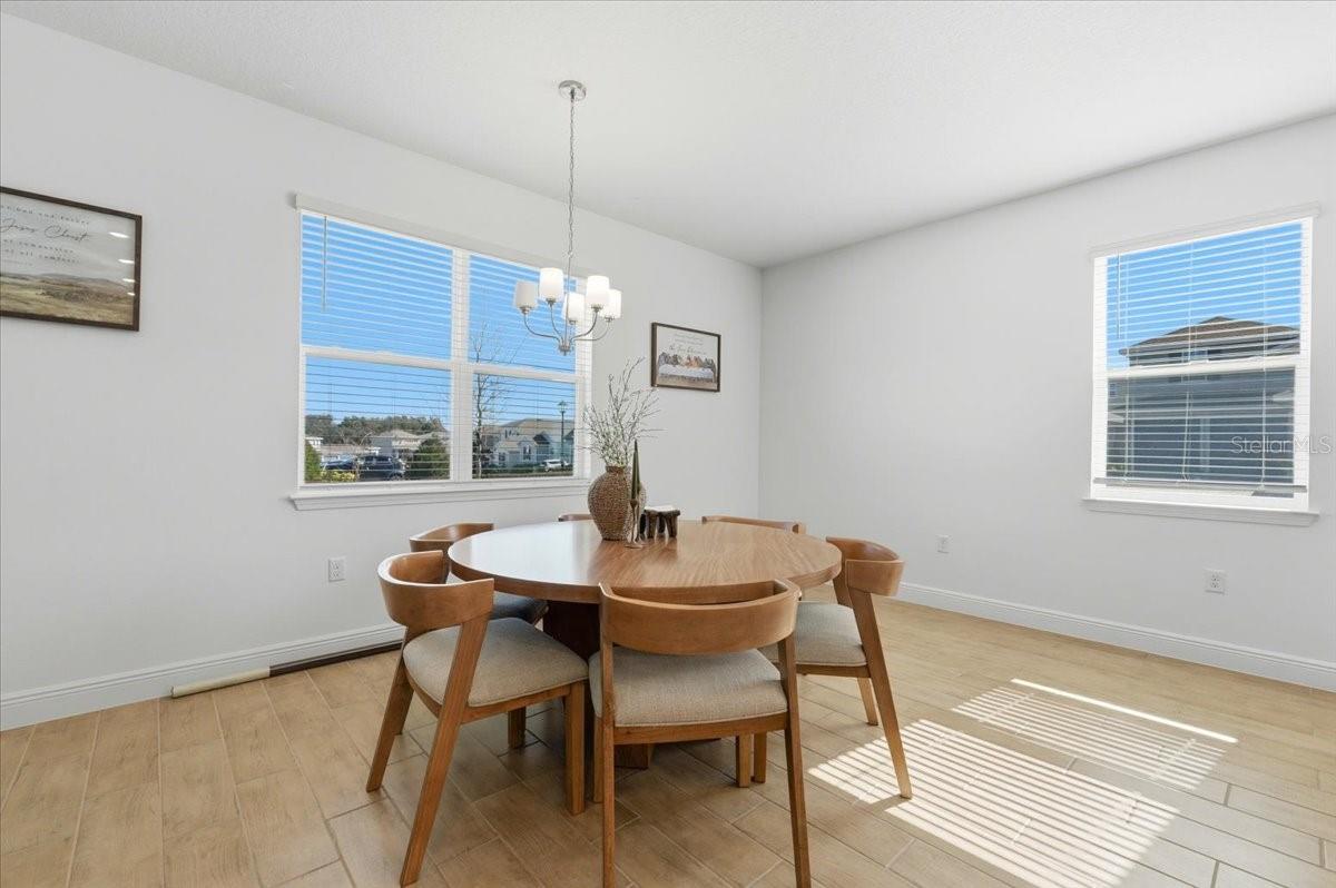 Image 27 of 75 For 2072 Keystone Pass Boulevard