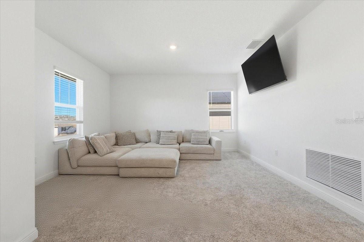 Image 30 of 75 For 2072 Keystone Pass Boulevard