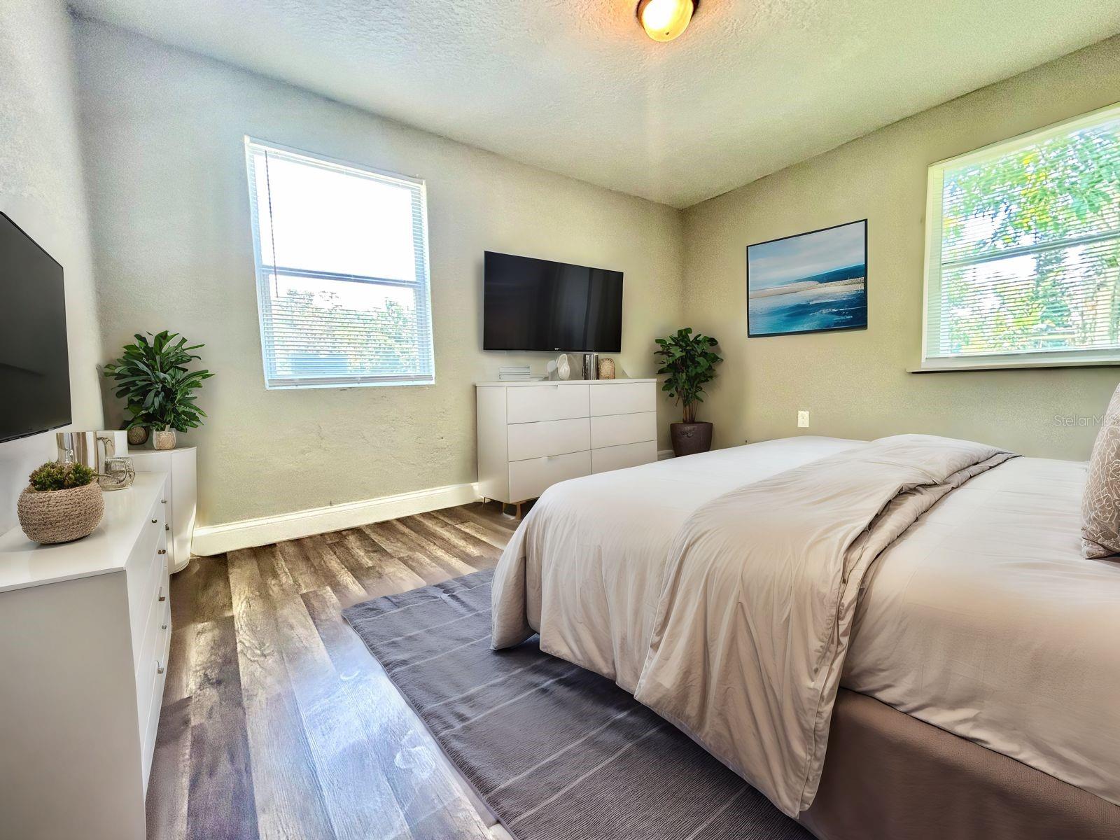 Image 15 of 27 For 418 Charles Street