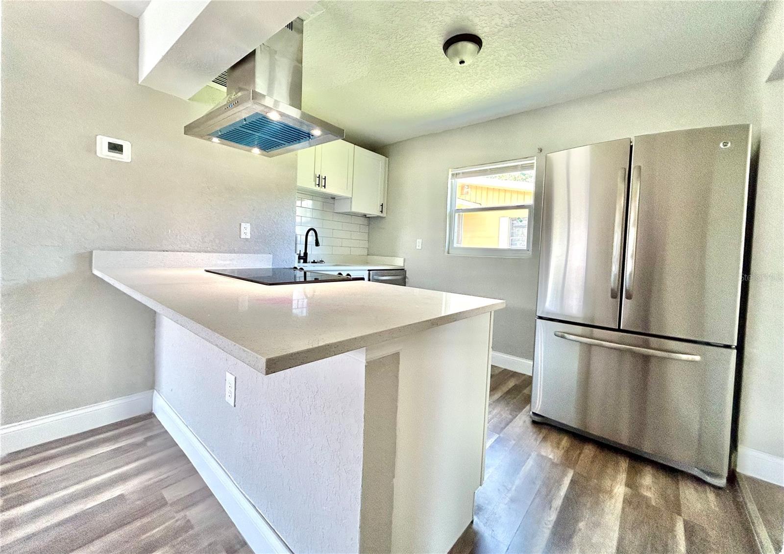 Image 9 of 27 For 418 Charles Street