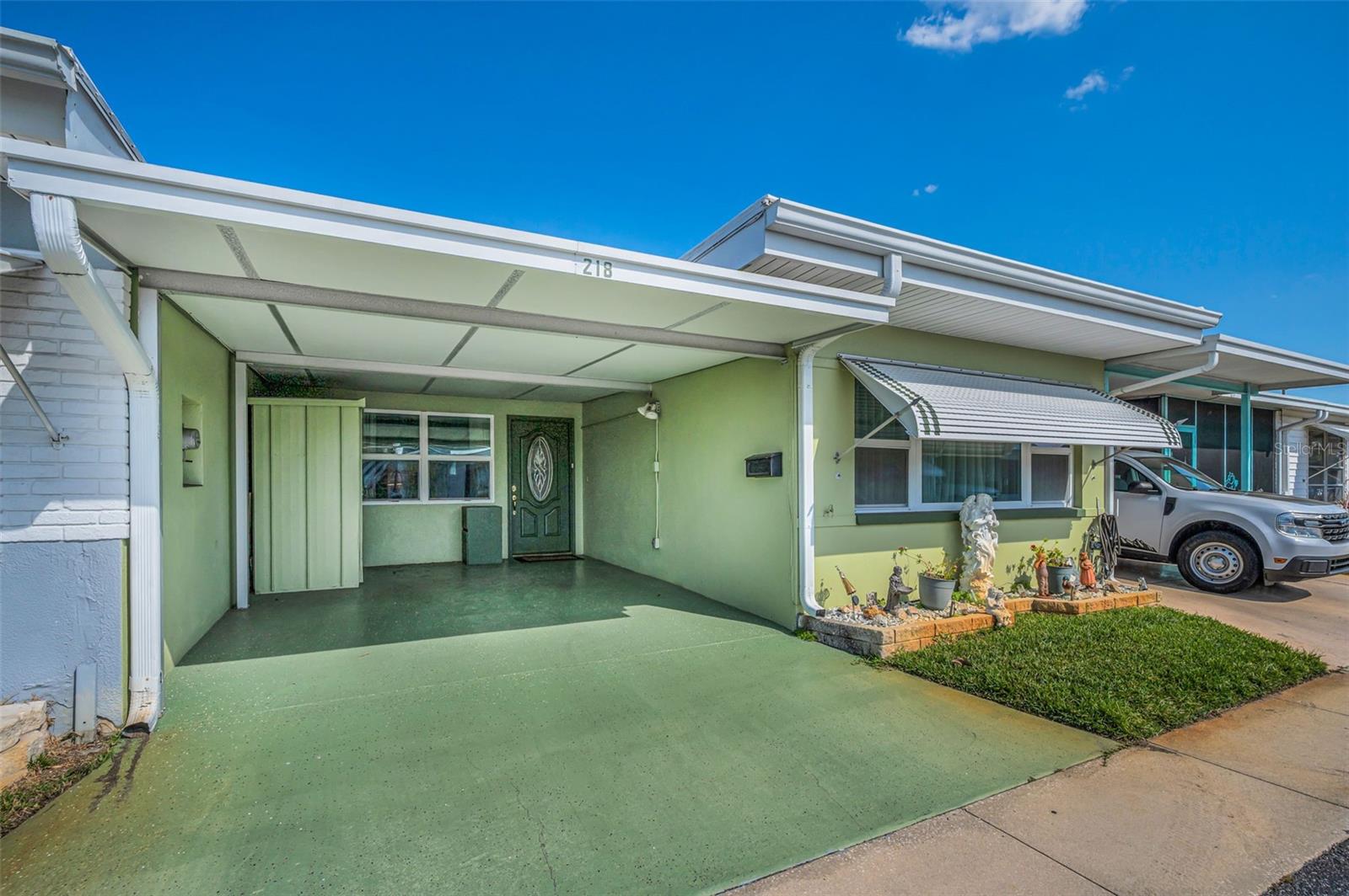 Image 3 of 46 For 250 Rosery Road Nw 218