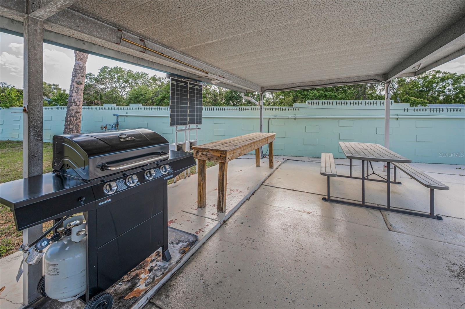 Image 41 of 46 For 250 Rosery Road Nw 218