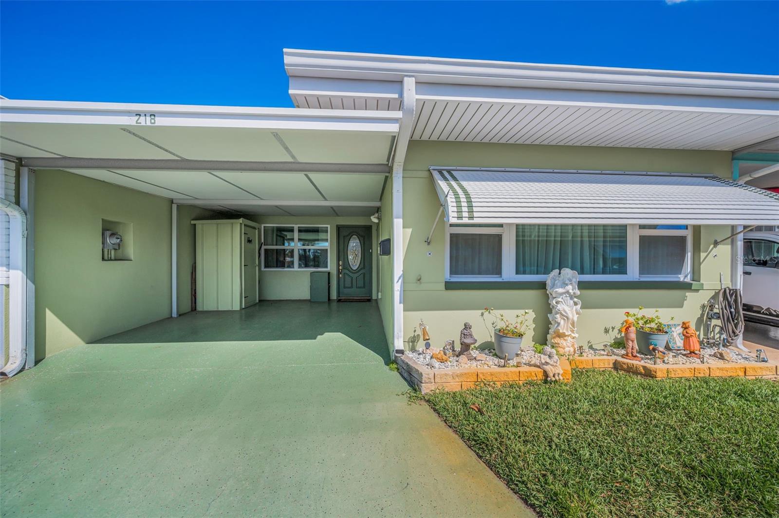 Image 5 of 46 For 250 Rosery Road Nw 218