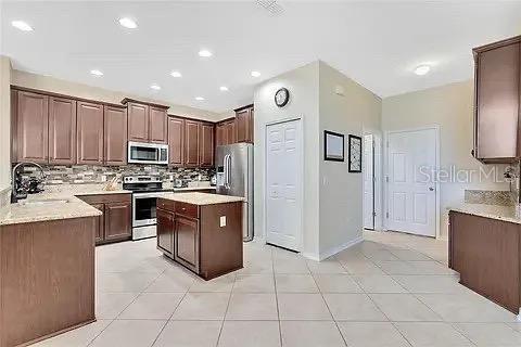 Image 8 of 21 For 589 Blue Cypress Drive