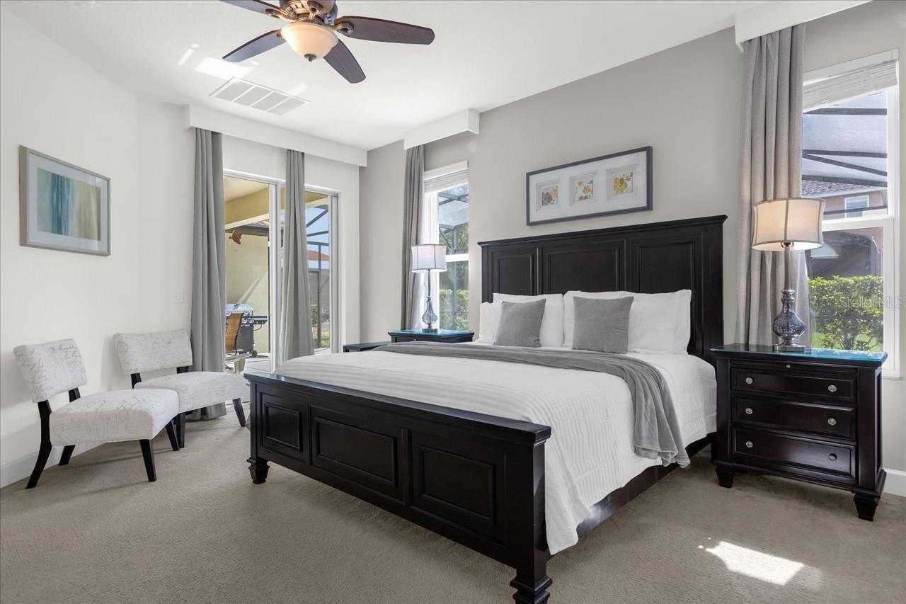 Image 13 of 26 For 4072 Oaktree Drive