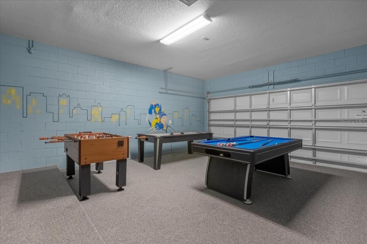 Image 17 of 26 For 4072 Oaktree Drive