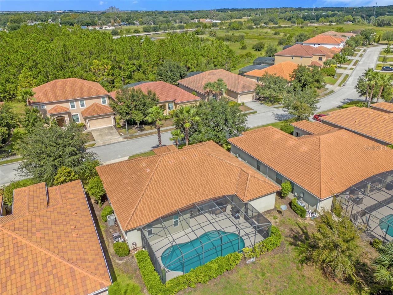 Image 26 of 26 For 4072 Oaktree Drive